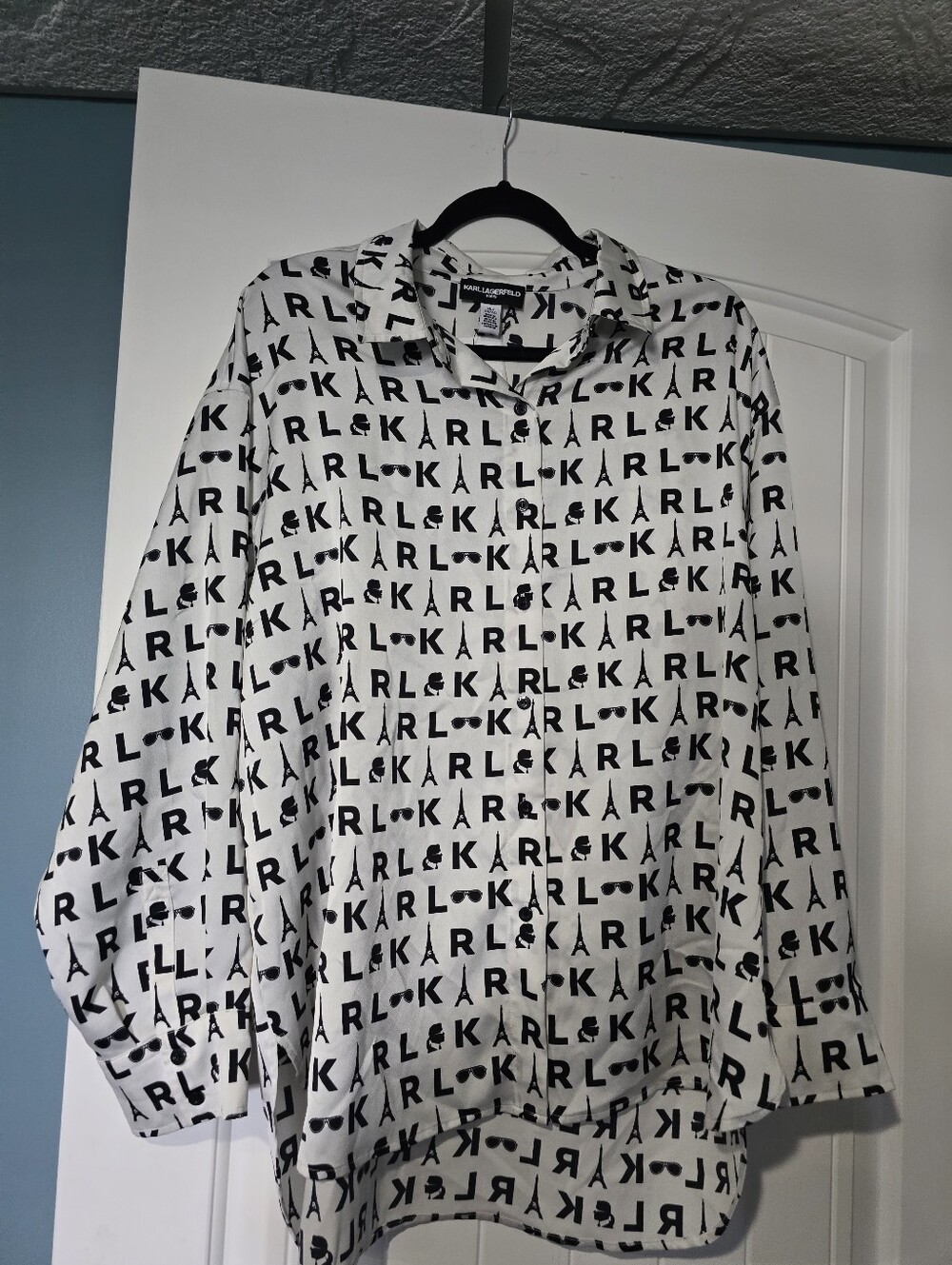 Karl Lagerfeld Black & White Logo-Print Button-Down Shirt